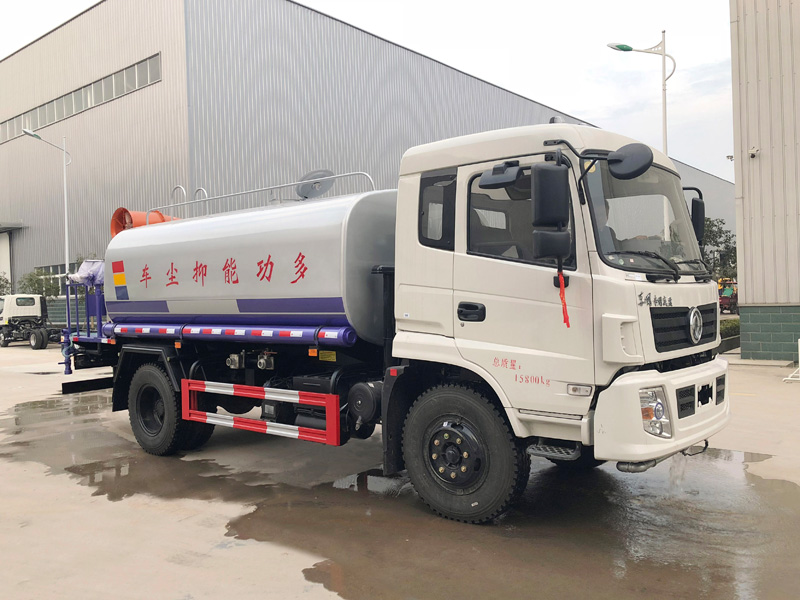 東風(fēng)專(zhuān)底12方噴霧抑塵車(chē) 東風(fēng)專(zhuān)底12方噴霧抑塵車(chē)